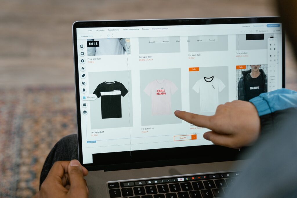 Criar uma loja de roupa online